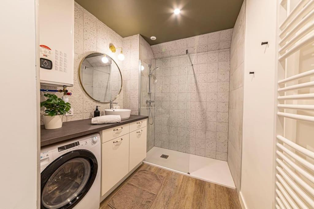 L'azur Chaleureux Et Cocooning Apartment